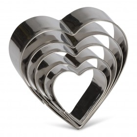 Комплект метални кутери "Сърце" - 5 елемента